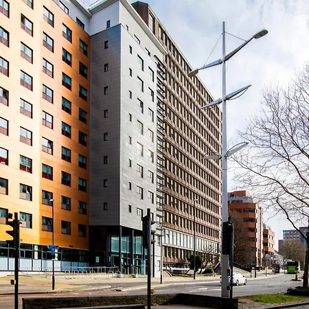 For Student Only At Phoenix Court In * Bristol
